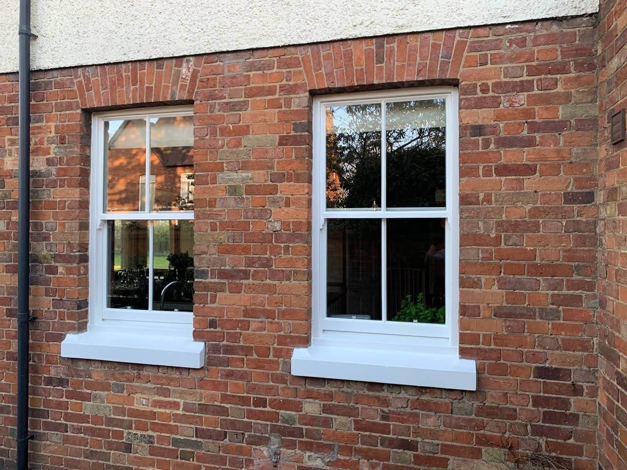 double glazed sash windows with vacuum glass